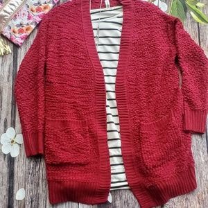 Popcorn Cardigan - Cabernet Red